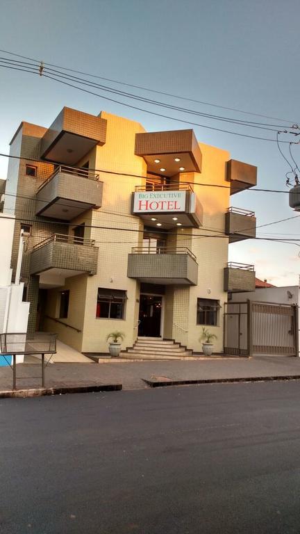 Big Executive Hotel アラグアリ エクステリア 写真