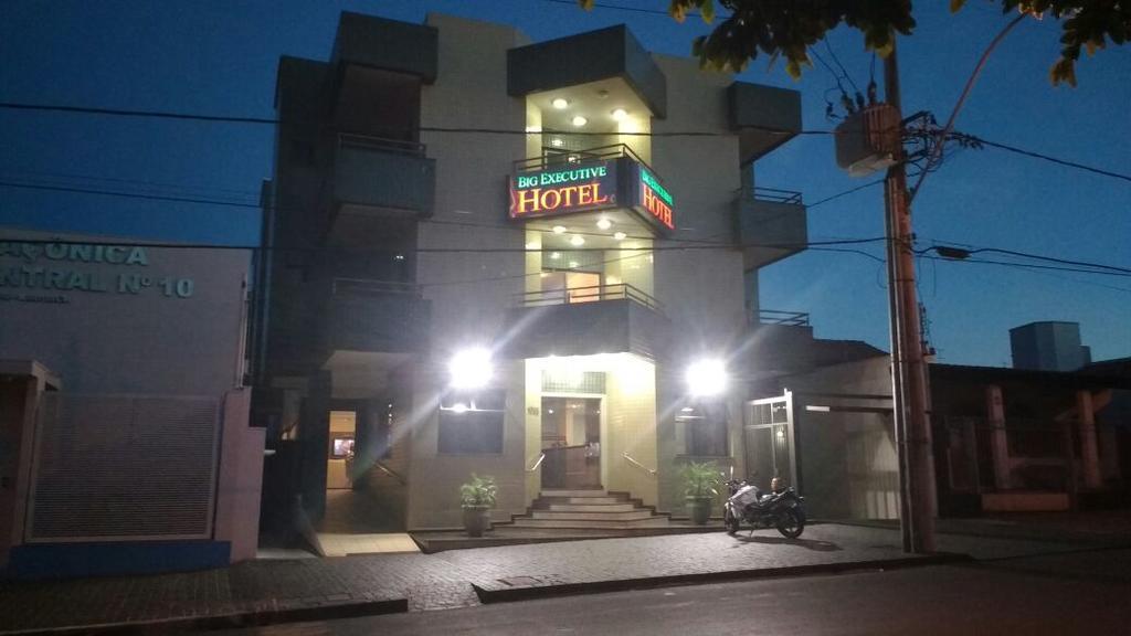 Big Executive Hotel アラグアリ エクステリア 写真